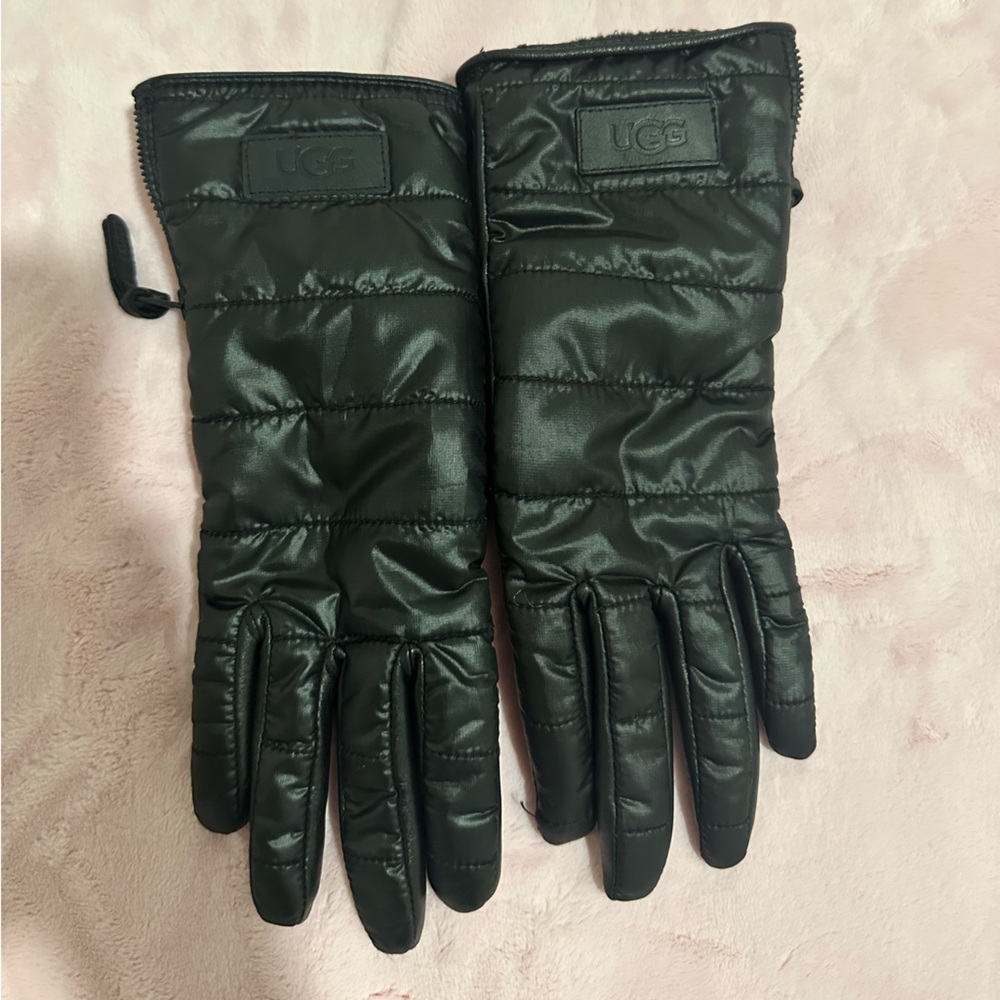 Ugg Gloves